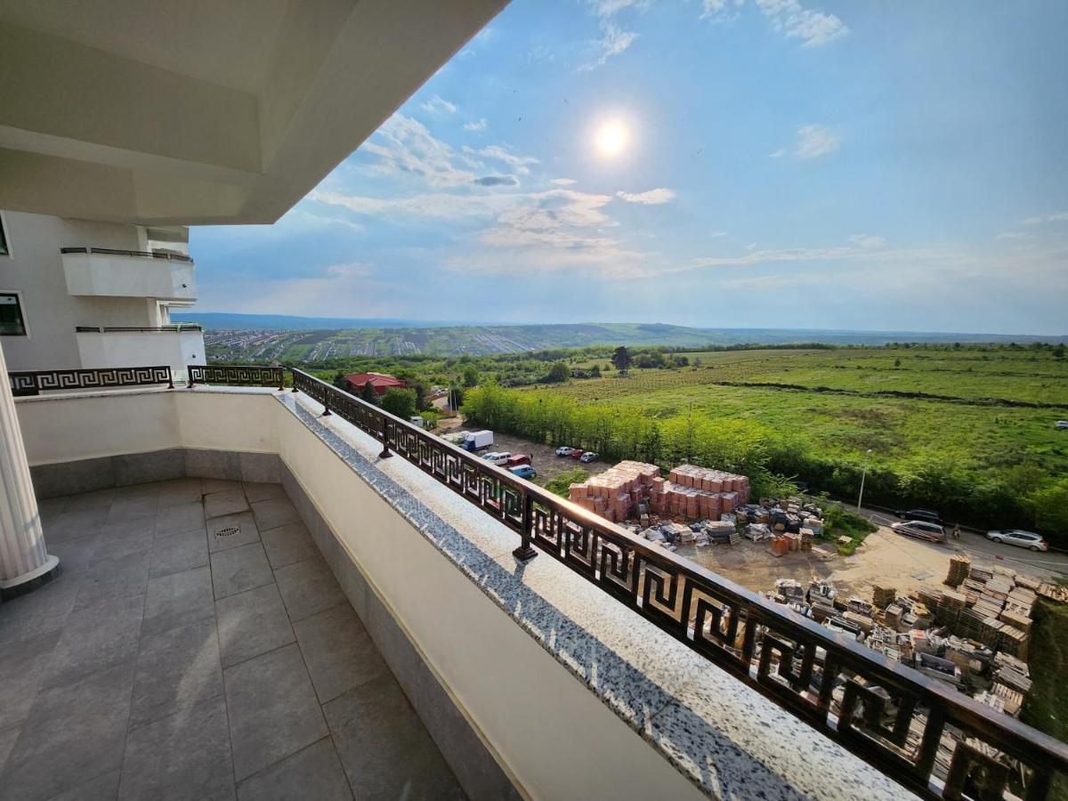 יאשי Sunrise New Copou Apartments מראה חיצוני תמונה